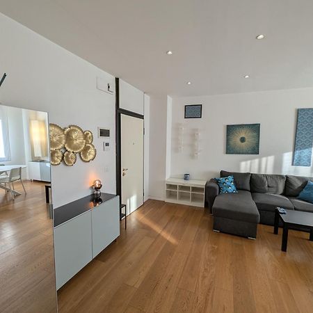 Convenient Family Apt With Private Parking Mestre Buitenkant foto