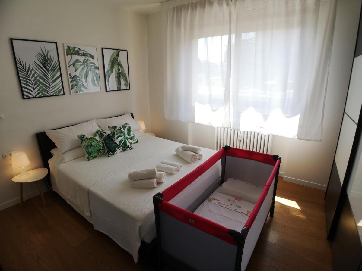 Convenient Family Apt With Private Parking Mestre Buitenkant foto
