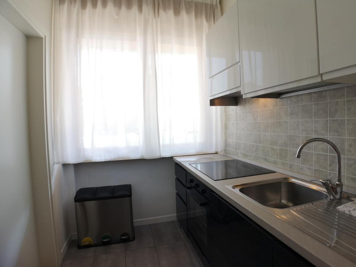 Convenient Family Apt With Private Parking Mestre Buitenkant foto
