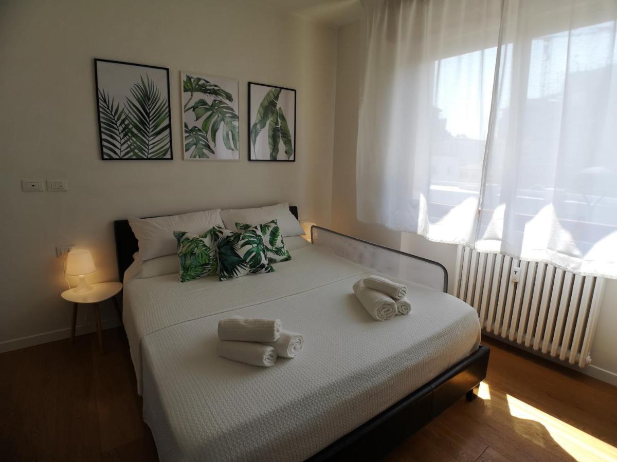 Convenient Family Apt With Private Parking Mestre Buitenkant foto